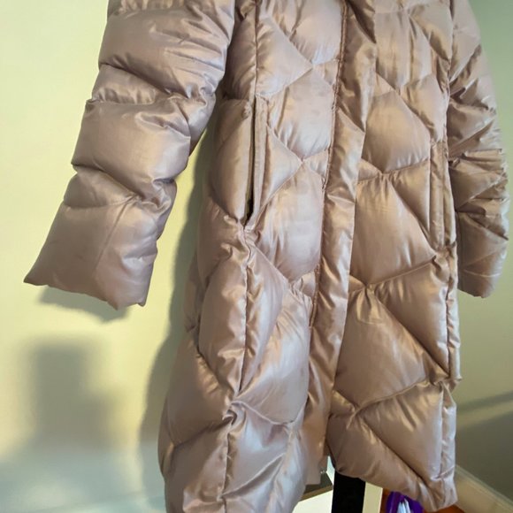 Light purple North Face bomber jacket - Picture 2 of 3